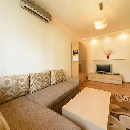 Appartement Chaud Et Confortable 아파트 *