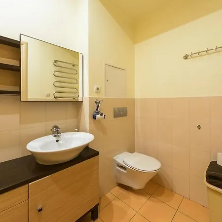 아파트 Appartement Chaud Et Confortable